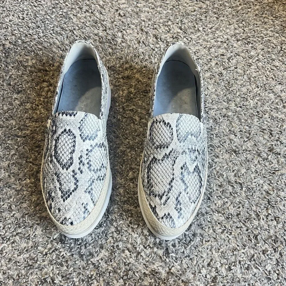 DONALD PLINER Finni Sz 8 Leather Espadrille Loafer Shoe Platform Snake Skin